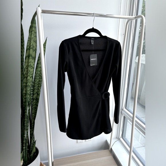 Forever 21 Pants - FOREVER 21  | Black Long Sleeve Skort Romper Size M